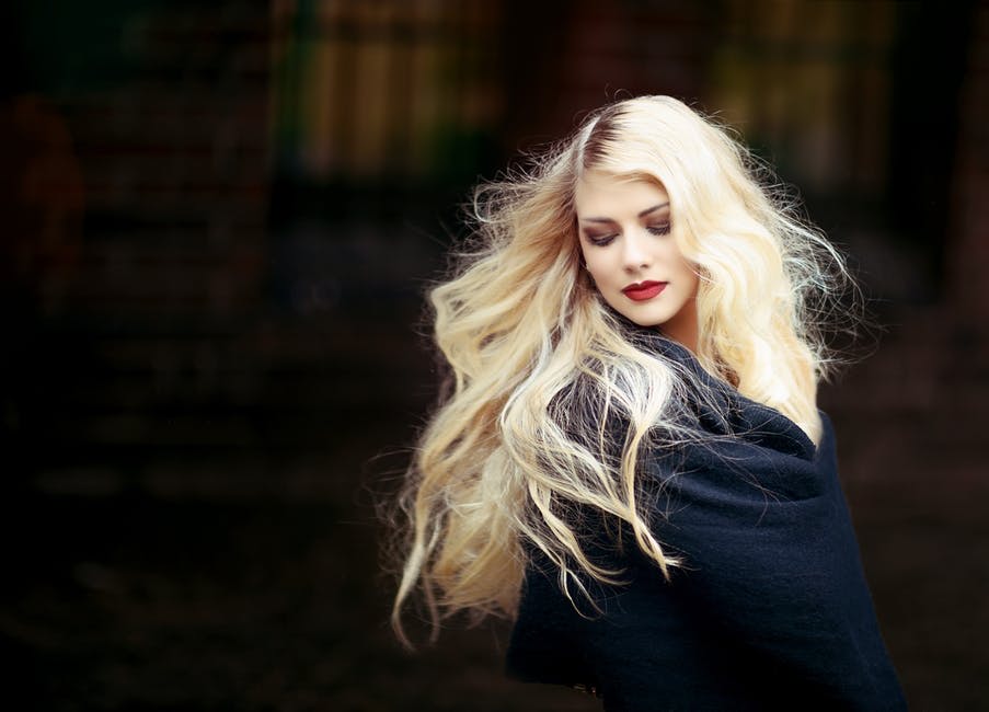 HAIR GRОW FASTER blonde woman