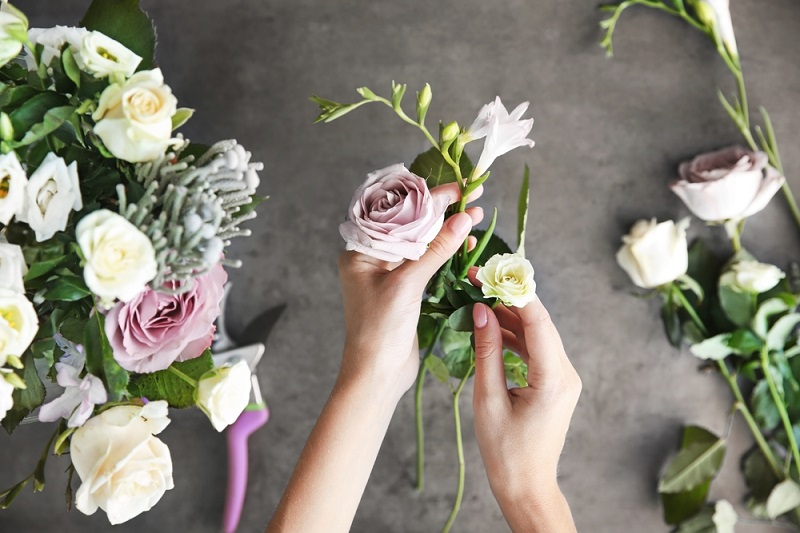 Tips for Beautiful Flower Arrangements