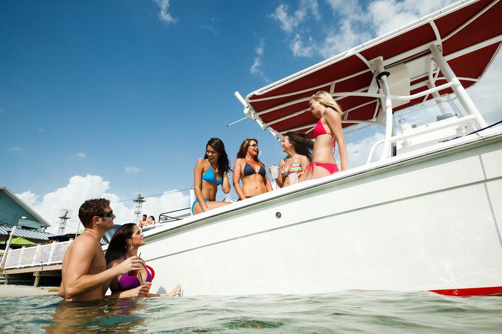 How to Throw an Awesome Bucks and Hens Night in Australia boat