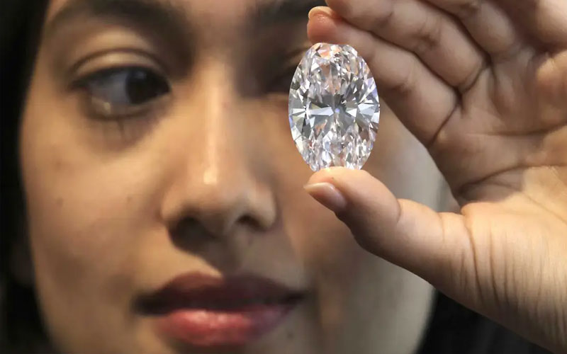Tips on How to Tell if a Diamond Is Real