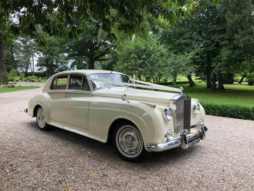 Rolls Royce Silver Cloud hire in London